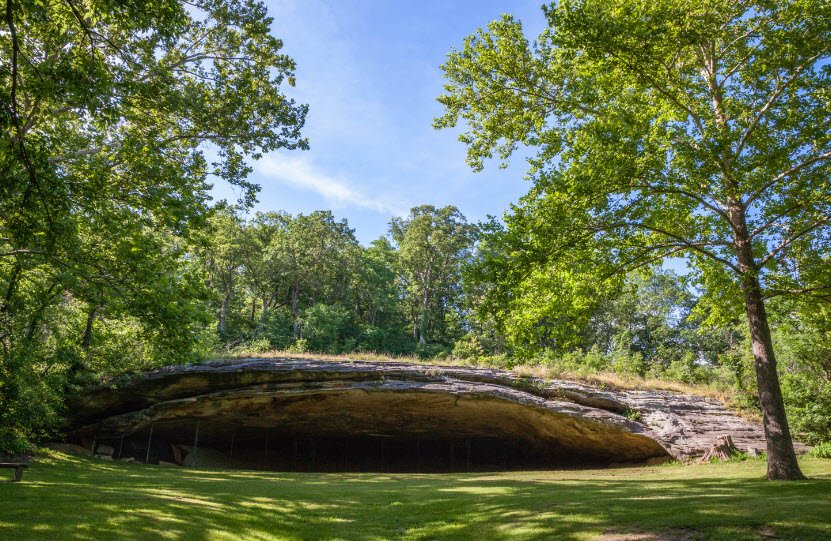 Graham Cave State Park, Missouri, USA